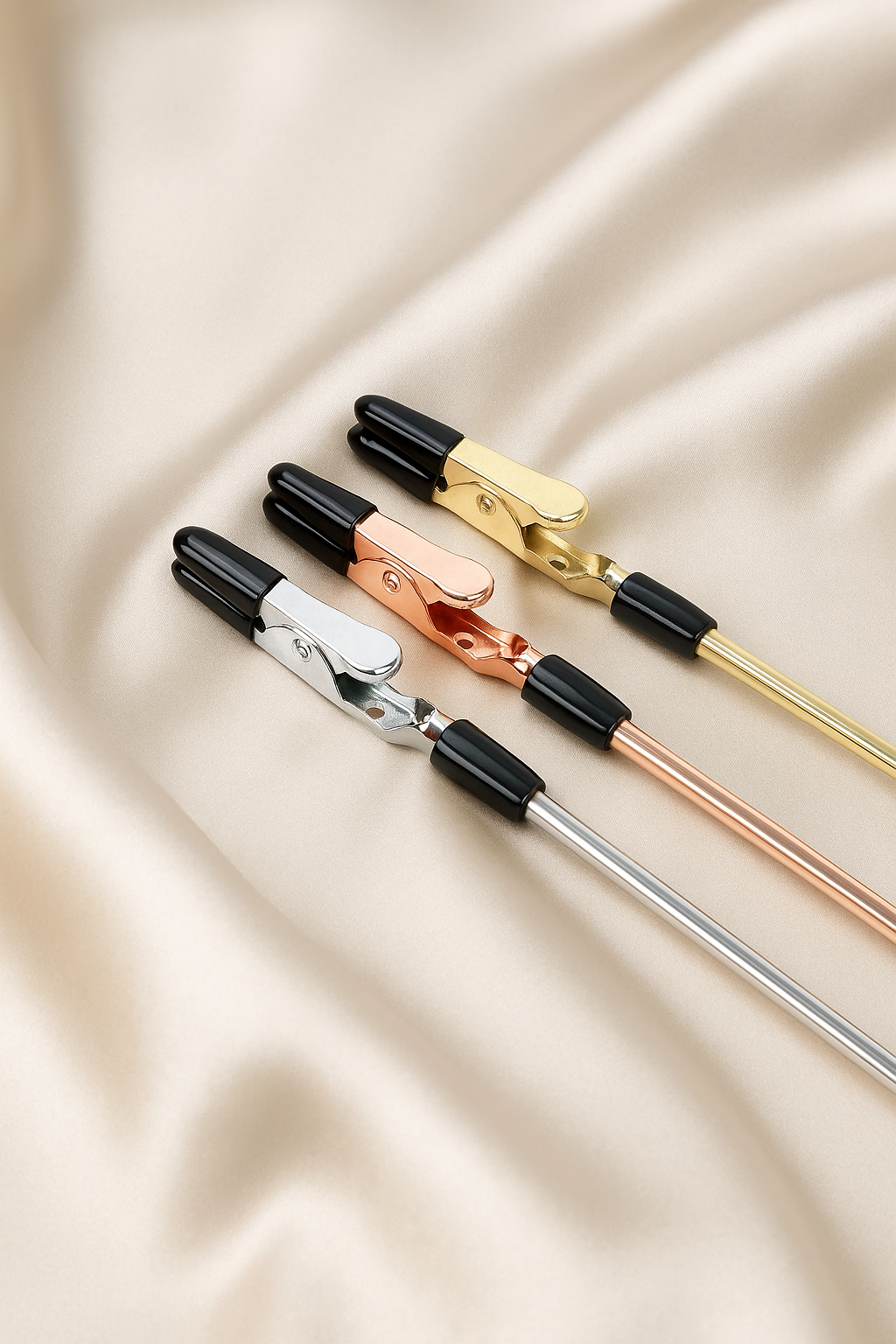 HerOwn Clasp™ bracelet & necklace helper