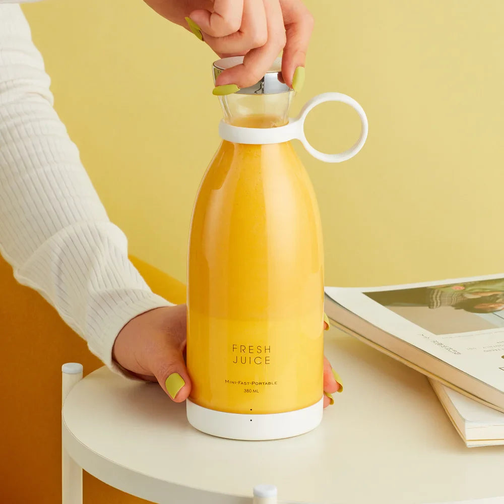 JuiceUp™-Fresh juice anywhere, anytime